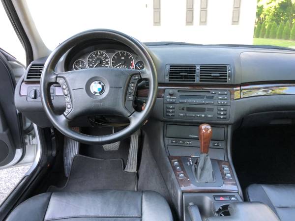 2001 BMW 330xi Clean Carfax Premium & Cold Weather Packages Like New for sale in Palmyra, PA – photo 20