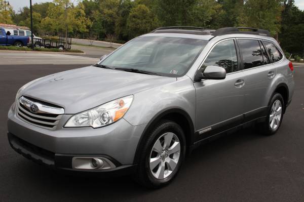 2011 Subaru Outback 2.5i Premium for sale in Richmond , VA – photo 3