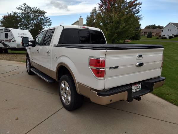 2013 F150 Lariat Crew Cab 4x4 loaded low miles MINT! for sale in Sun Prairie, WI – photo 4