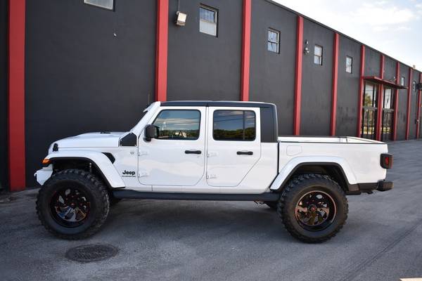 2021 Jeep Gladiator Sport S 4x4 4dr Crew Cab 5.0 ft. SB Pickup Truck... for sale in Miami, ID – photo 7