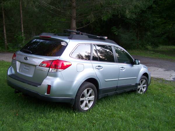 2013 SUBARU OUTBACK XCLEAN - cars & trucks - by dealer - vehicle... for sale in Fleischmanns, NY – photo 3