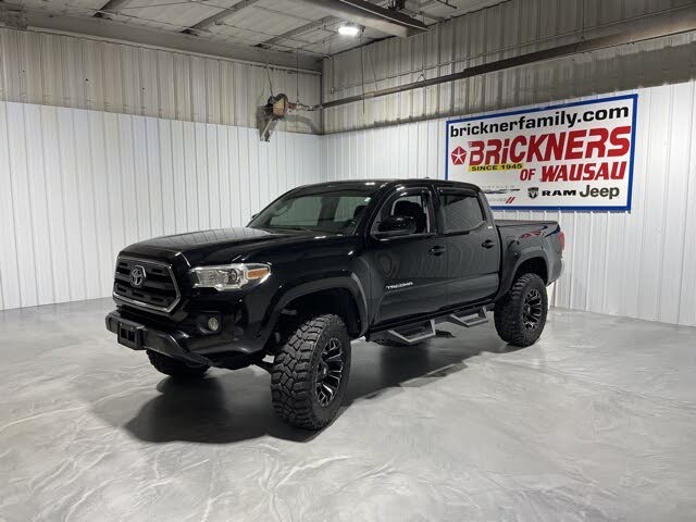 2017 Toyota Tacoma SR5 V6 Double Cab 4WD for sale in Wausau, WI