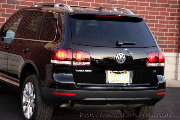 2009 *Volkswagen* *Touareg 2* *4dr VR6* Black Uni for sale in Stone Park, IL – photo 16