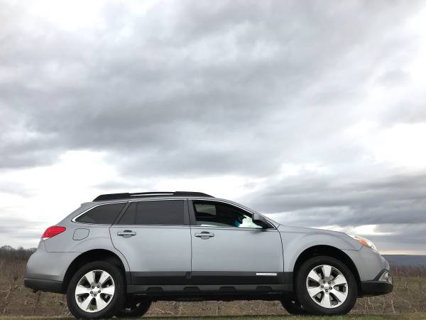 2011 Subaru Outback 3 6R Ltd H6 AWD 1 Owner 132K for sale in Other, MA – photo 3
