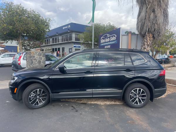 3RD ROW LIKE NEW! 2021 VOLKSWAGEN TIGUAN SE - - by for sale in Kihei, HI – photo 4