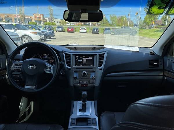 2013 Subaru Outback 4d SUV R Limited - - by dealer for sale in Cincinnati, OH – photo 9