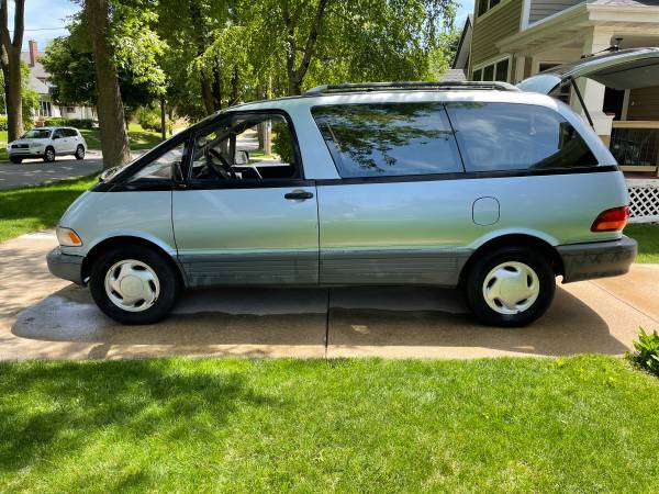 Toyota Previa for sale in milwaukee, WI – photo 5