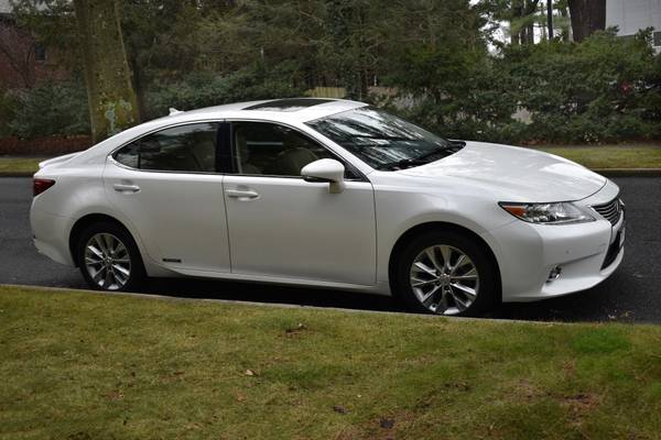 2014 Lexus ES 300h - - by dealer - vehicle automotive for sale in Great Neck, NY – photo 7