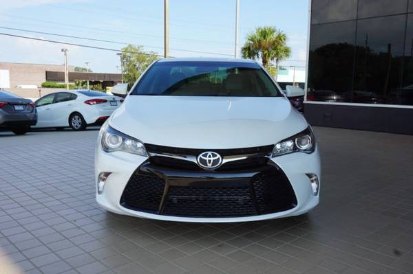2017 Toyota Camry SE sedan Super White for sale in New Smyrna Beach, FL – photo 13