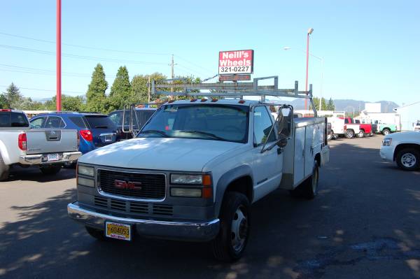 🚨2001 - International 4700 Crane truck🚨 - cars & trucks - by dealer... for sale in Eugene, OR – photo 8