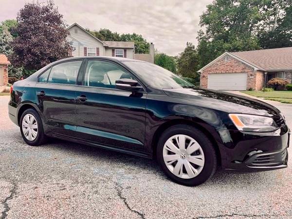 2014 Volkswagen Jetta SE | Low Miles | Super Clean | Runs Great | for sale in Indianapolis, IN – photo 4