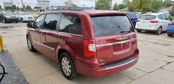 2013 Chrysler Town Country 4dr Wgn Touring W/FREE 6 MONTH WARRANTY for sale in Clare, MI – photo 10