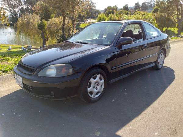 ____________________2000 Honda Civic 5 Speed sun roof!____________ -... for sale in Daly City, CA – photo 2