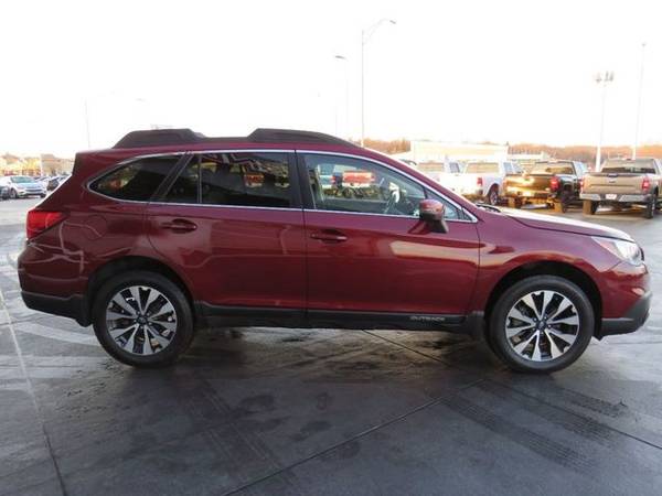 2016 Subaru Outback 2 5i Limited Wagon 4D 4-Cyl, 2 5 Liter for sale in Council Bluffs, NE – photo 8