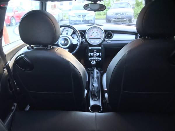 2010 Mini Cooper Low 100K Miles*6 SPD Manual*1.6L Hatchback*Leather for sale in Manchester, MA – photo 12