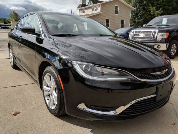 @@@ 2015 Chrysler 200 Limited Back Up Camera /Push Button Start @@@ for sale in Akron, OH