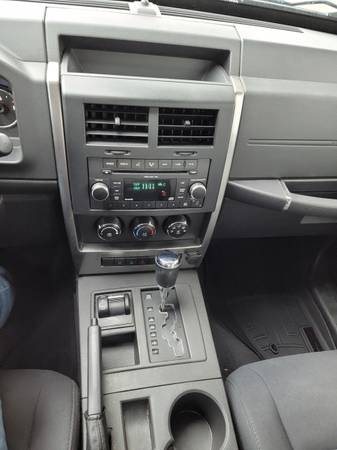 2010 Jeep Liberty Sport 4x4 134K 3 7L V6 Runs and Drives Great for sale in Oswego, NY – photo 11
