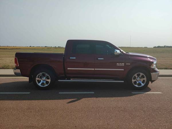 2017 Ram 1500 Laramie One owner *WHOLESALE PRICE* - cars & trucks -... for sale in Sioux Falls, SD – photo 6