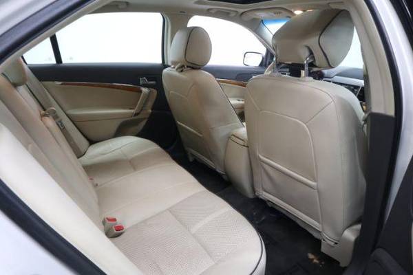 2012 Lincoln MKZ Hybrid Sedan - - by dealer - vehicle for sale in CHANTILLY, District Of Columbia – photo 22