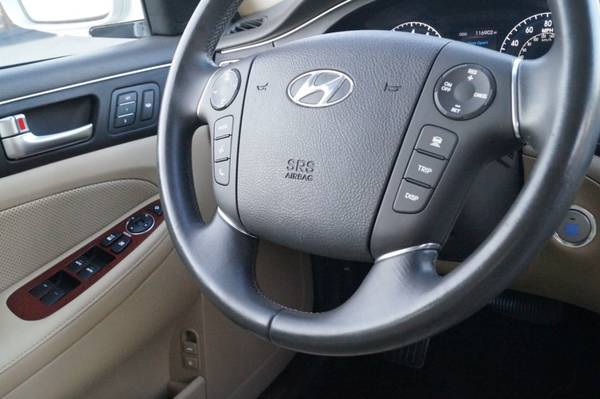 2012 *Hyundai* *Genesis* *2012 HYUNDAI GENESIS 3.8L NAV for sale in Nashville, TN – photo 16