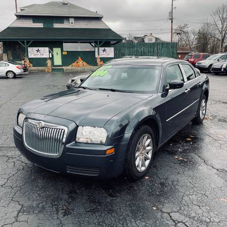 2008 Chrysler 300 - Ready to Go, Clean! - cars & trucks - by dealer... for sale in Fort Wayne, IN