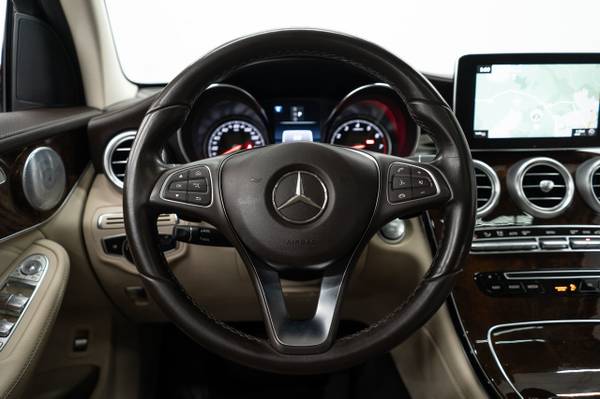 2018 Mercedes-Benz GLC GLC 300 4MATIC SUV desi for sale in Gaithersburg, District Of Columbia – photo 14