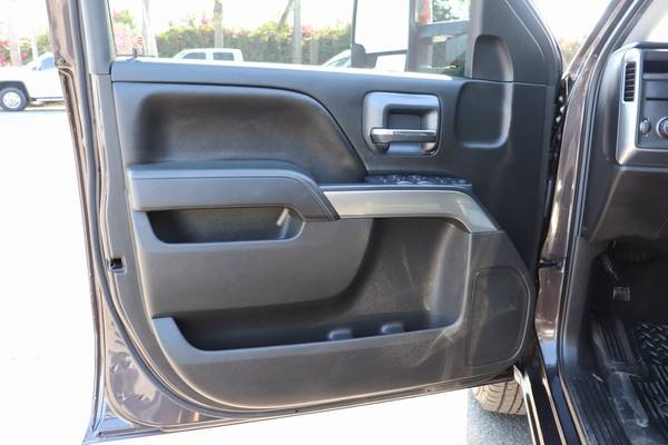 2016 Chevrolet Silverado 1500 LT1 Chevy 4D Crew Cab (26266) for sale in Fontana, CA – photo 16