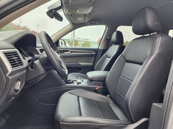 2021 Volkswagen Atlas Comfortline 3 6L 4Motion Leather Low Kms for sale in Other, Other – photo 10