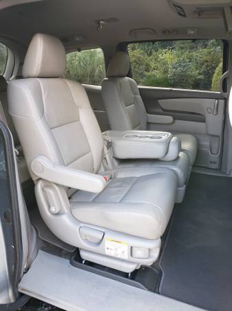 2011 Honda Odyssey EX-L Minivan - Leather - DVD - 1 Owner for sale in Lake Helen, FL – photo 18