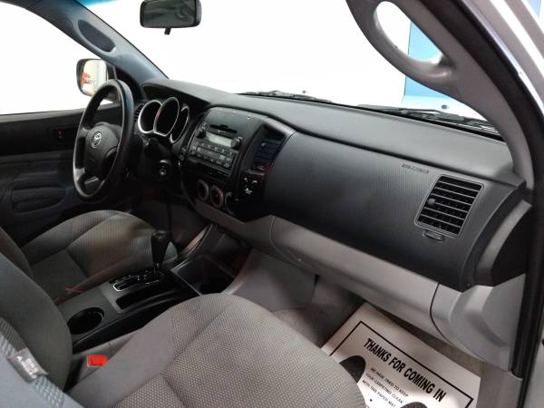 2011 TOYOTA TACOMA V6 4X4 23K MILES, 1 OWNER CLEAN - SEE PICS for sale in Gladstone, MI – photo 17