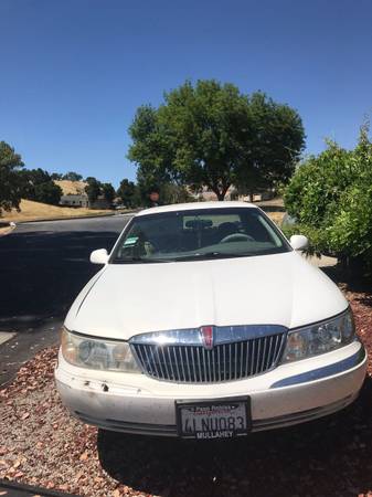 2000 Lincoln Continental For Sale (Cash Only) for sale in Paso robles , CA