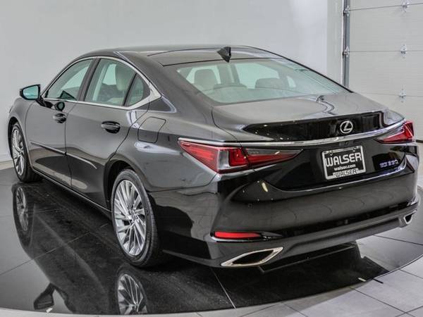 2019 Lexus ES 350 Ultra Luxury Price Reduction! - - by for sale in Wichita, KS – photo 11