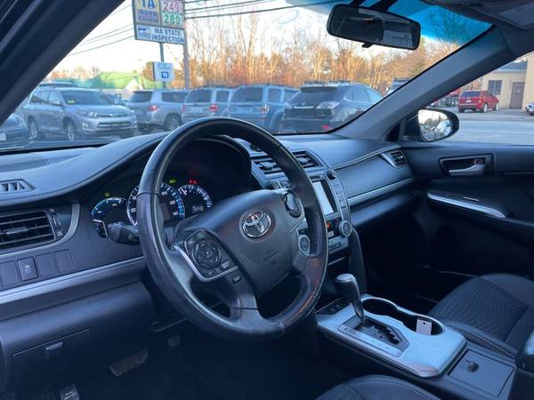 2014 Toyota Camry Hybrid SE fully loaded 152k 40+mpg roof - cars &... for sale in Walpole, RI – photo 15