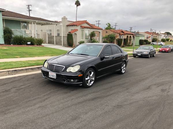 2005 Mercedes C320, Leather, Sunroof, Clean Title, c230 c240 for sale in Los Angeles, CA