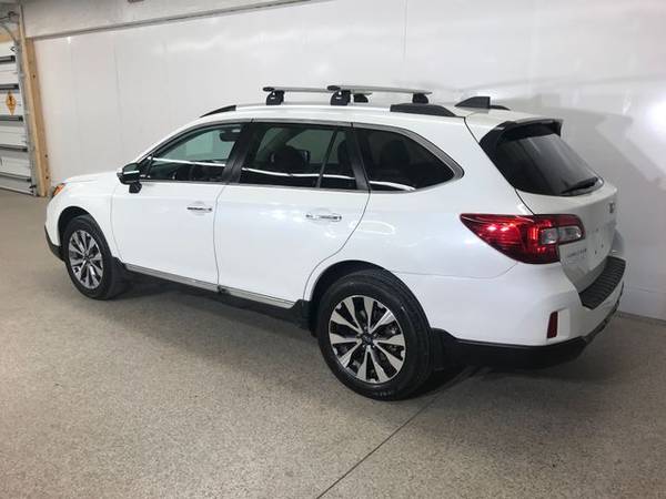 2017 Subaru Outback 3.6R Touring Wagon 4D AWD for sale in Pensacola, FL – photo 3