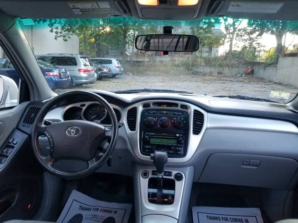 2007 Toyota Highlander Limited, AWD, EXCELLENT Condition for sale in Brockton, MA – photo 12