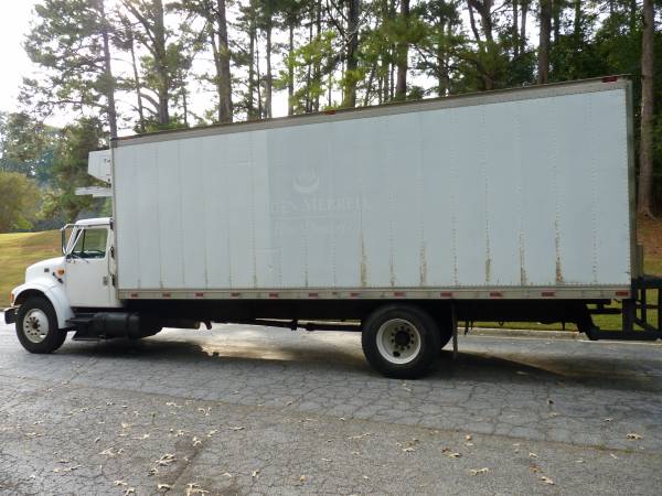 2001 International 4700 Box Truck 24 ft for sale in Roswell, GA – photo 12