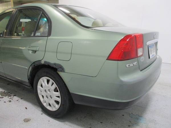 2003 Honda Civic LX front wheel drive sedan for sale in Wadena, MN – photo 5