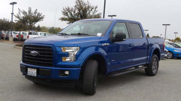 2017 Ford F-150 XLT! Navi/Reverse Cam/Power Seat/4WD! 25k Miles! -... for sale in Morgan Hill, CA – photo 3