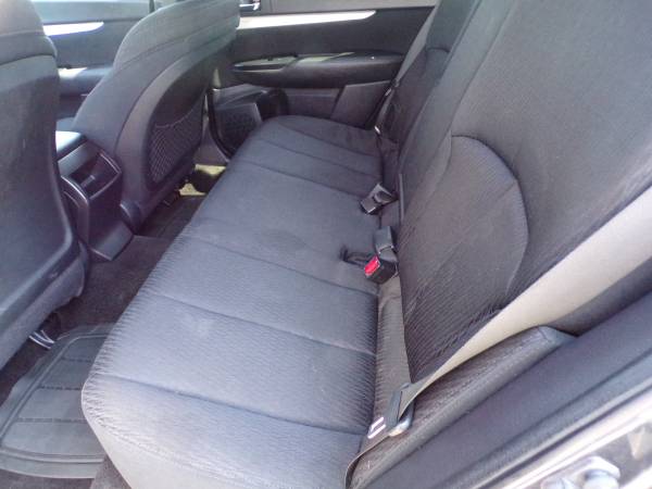 2012 Subaru Outback 2.5I Premium for sale in Roanoke, VA – photo 8