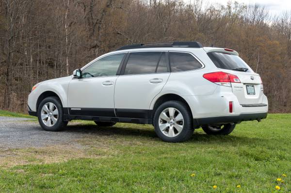 2012 Subaru Outback for sale in Essex Junction, VT – photo 6