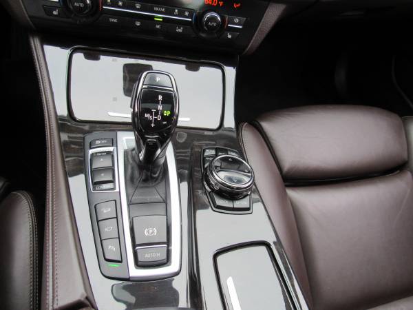 BMW 2015 550I XDrive Msport Grey/Chestnut 101K Auto Super Clean -... for sale in Baldwin, NY – photo 17