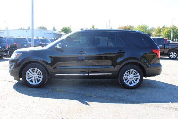 2017 Ford Explorer XLT for sale in Vacaville, CA – photo 4