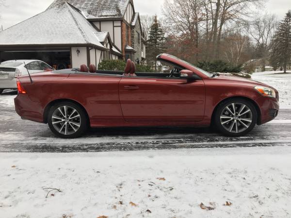 2012 Volvo C70 Platinum Convertible mint - - by dealer for sale in Latham, NY – photo 11