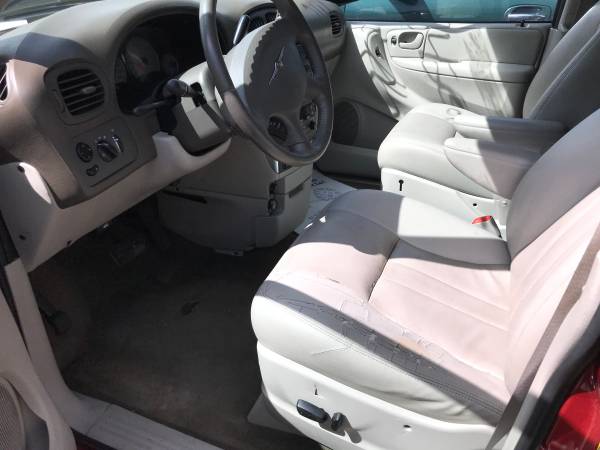 2007 Chrysler Town & Country Special Edition for sale in Zanesville, OH – photo 8