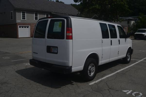 2009 Chevrolet Express 2500 Cargo Van 103k for sale in Andover, MA – photo 6