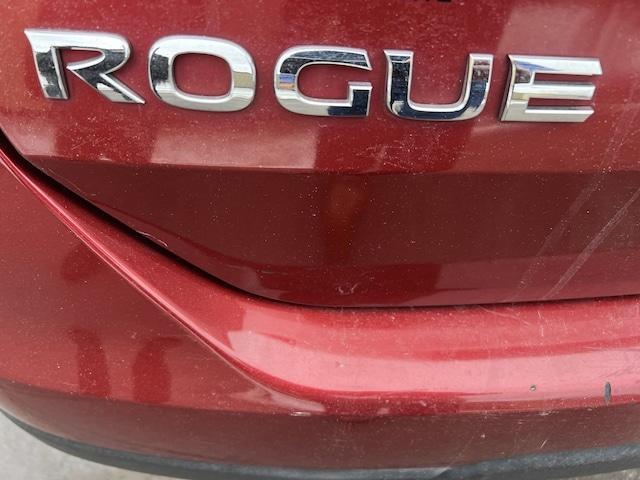 2014 Nissan Rogue SV for sale in Keene, NH – photo 13