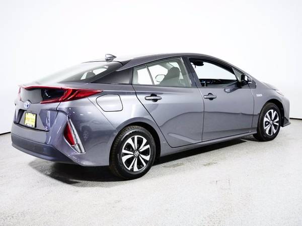 2017 Toyota Prius Prime Advanced - - by dealer for sale in Brooklyn Park, MN – photo 12