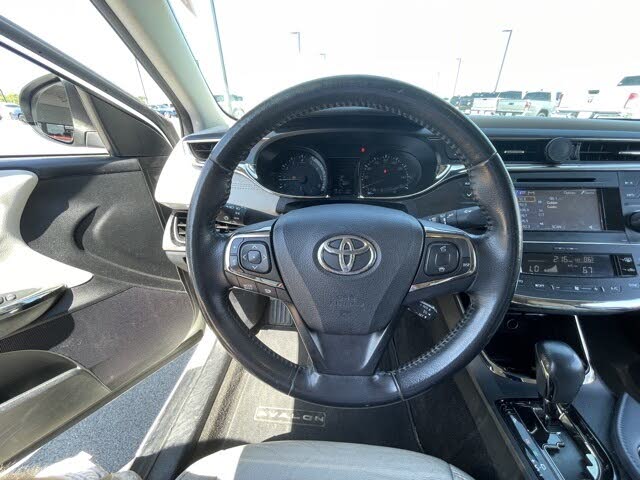 2013 Toyota Avalon XLE for sale in Lexington, KY – photo 5