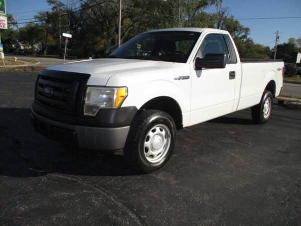 2010 Ford F150 Regular Cab Lon Bed 4x4 V8 Only 66, 000 miles! - cars for sale in Lees Summit, MO – photo 2